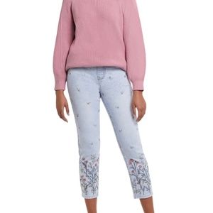 NWT Tribal Jeans Audrey Pull On Slim Crop Blue Frost Embroidered Floral Boho 12